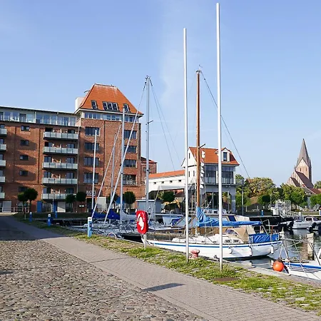 Nordlichter Barth- Mit Wasserblick Und Balkon Apartament